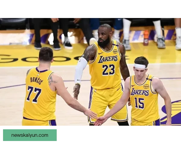 詹姆斯轰35分9记三分创近16年罕见纪录悍将爆发登顶队史第一人