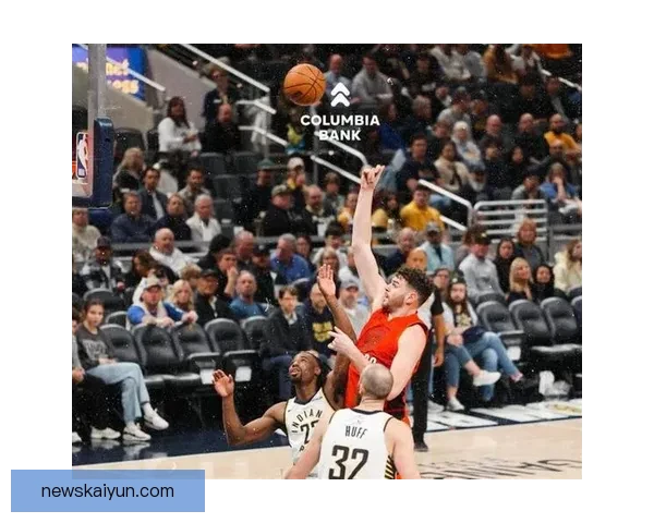 祖巴茨回应被打肿头不犯规称裁判判定克林根空接下次也要抡肘子